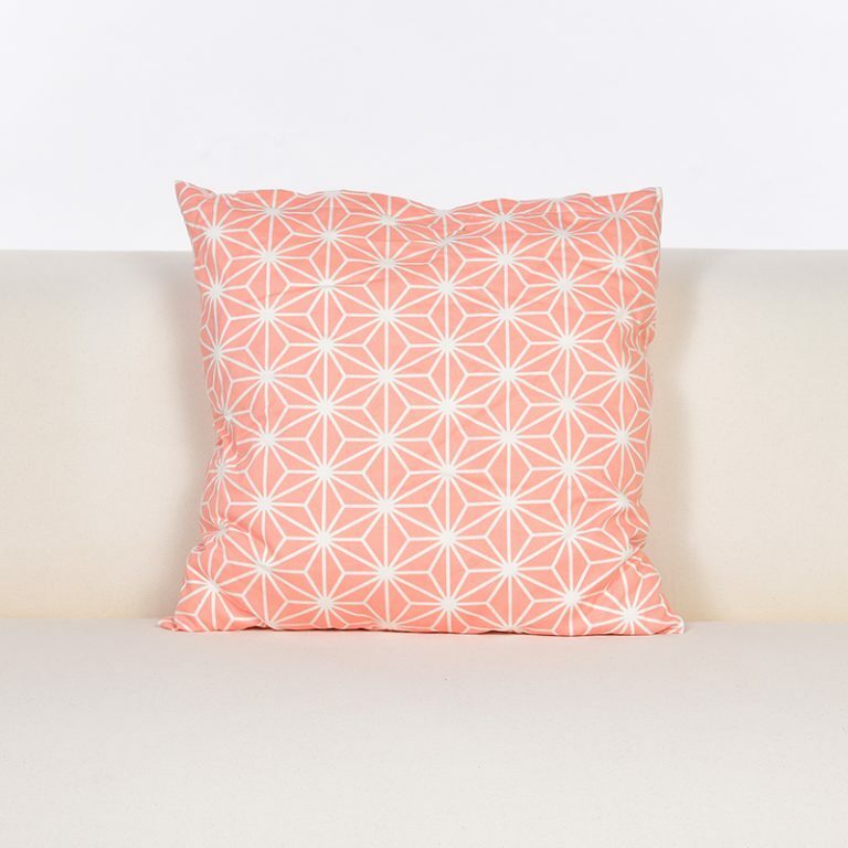 Coral Geometric Cushioin