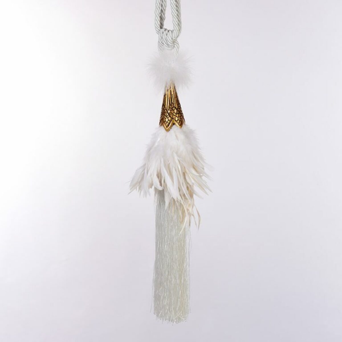 Opulent Ivory Feather Tiebacks 50cm L