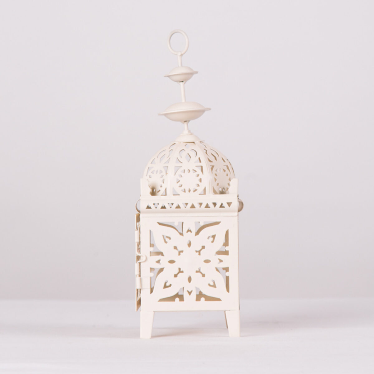 Cream Kobba Lantern