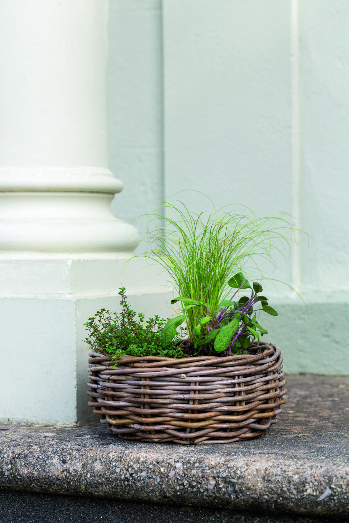 Large Wicker Basket 42 x 15cm DH 1